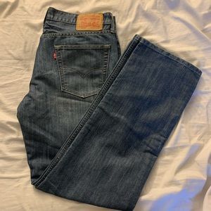 BRAND NEW Levi Jeans